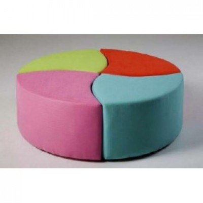 Renkli Puf Takımı ile Eğlenceli ve Konforlu Oturma Alanı