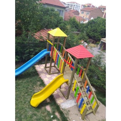 Çift Kuleli Oyun Parkı 5