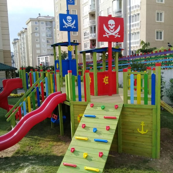 Anaokulu Gemi Oyun Parkı Modeli